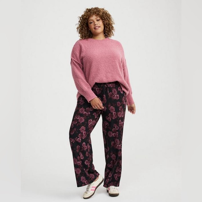 Nwt Torrid High-Rise Wide Leg Pull-On Crepe Pant 0 Short